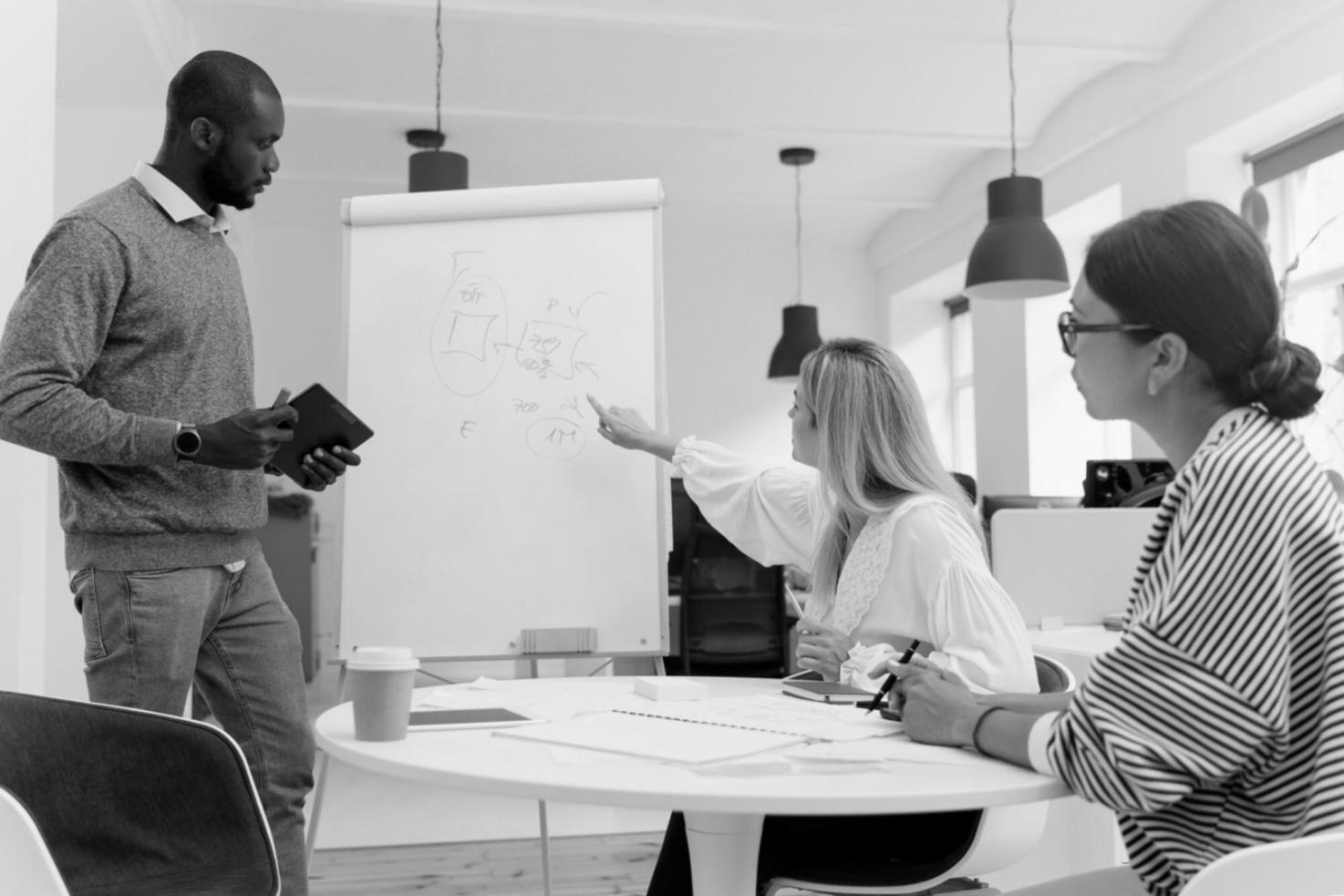 Espace de travail moderne pour l'analyse financière